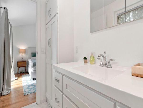 luxury Four_Bedroom Home in Southamptons - Perfect for Families